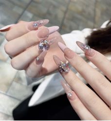 -LILY NAILS美甲美睫