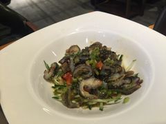 -马路边上·小海鲜烧烤(八一路店)
