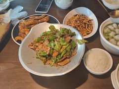 -前海沿·青岛菜(李沧万达店)