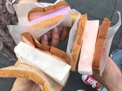 -詹爷爷乌节路街头冰淇淋