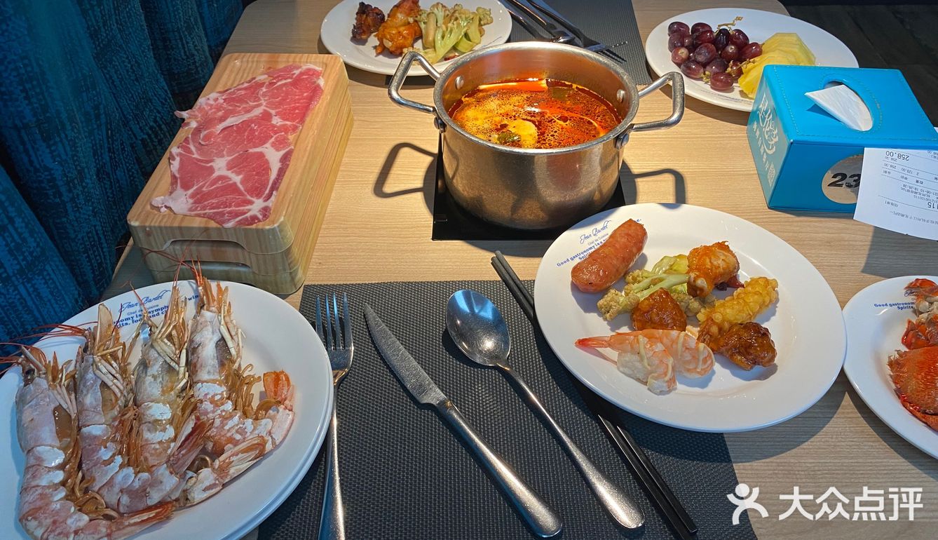 地点在天街五楼去的时候饭点很幸运不用等位