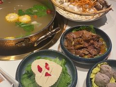 -牛人日志·鲜牛肉骨汤火锅(万科里瑧店)