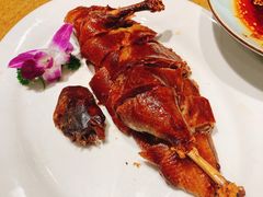 香酥樟茶鸭-渝信川菜(西单店)