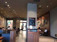 -星巴克(广州百信广场东区店)