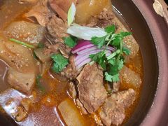 砂锅牛腩煲-川堂风·跷脚牛肉·乐山爆炒(宝山日月光店)