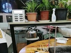 -哈尔滨小酒馆·鲜肉现穿自助烧烤(康新花园店)