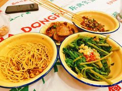 -东排食堂长沙小吃大排档(五一广场店)