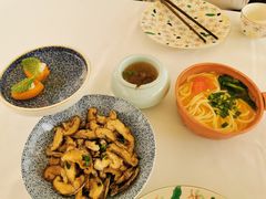 -沿途四季·云南菜·诗酒茶(蓝色港湾店)