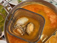 -樾餐厅泰式海鲜火锅(民歌湖店)