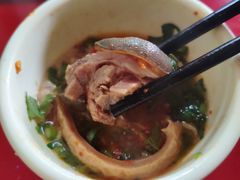 -老石黑山羊毛驴肉火锅(金凯广场店)