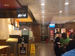 -麦当劳(田林好又多店)