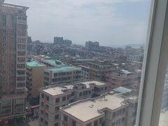 -汕尾巴黎半岛酒店