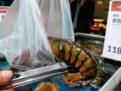 -盒马鲜生(红莲店)