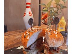 -HIGH FIVE哈福手工汉堡(桂林路店)