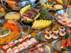 -叽叽扎扎烤肉场(生态城万达店)