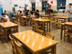 大堂-华中科技大学东三学生食堂