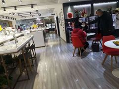 -宏宇眼镜蔡司依视路折扣店(兆佳眼镜城店)