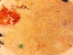-新大咀港式茶餐厅(宝山万达店)
