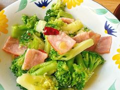 西兰花炒培根-萨莉亚意式餐厅(石鼓路店)