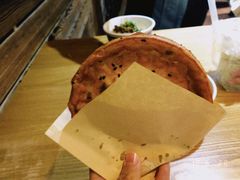 面窝-精粉世家(汉街总部国际A座店)