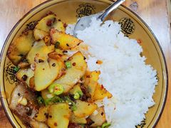 -阿宽豌杂面(华油路138号居民大院店)