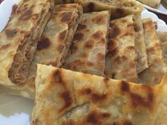 -溢心园香河肉饼总店