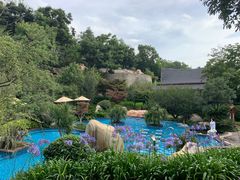 -七彩云南古滇温泉山庄