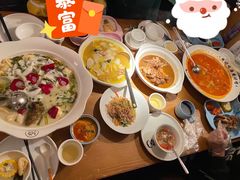 -江渔儿酸菜鱼专门店(明珠广场店)