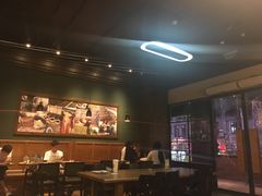 大堂-星巴克(武汉欧利新天地店)