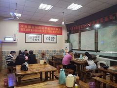 大堂-吃吃看·闽南古早味(美食街店)