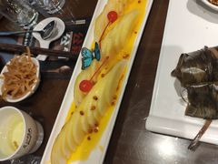 -东口码头·烧鸽子·鱼头泡饼·地方菜(金鹰悦城店)