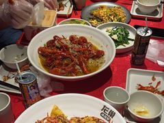-龙巢盱眙龙虾·牛蛙·烧烤宵夜(八卦岭店)