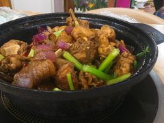 鸡公煲-金星纸包魚&潮汕鲜牛肉火锅(乳山路店)