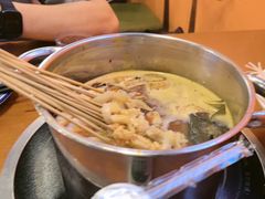 经典毛肚锅-老何太太鹤岗小串·团建聚餐(龙华店)