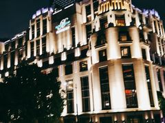 -上海苏宁宝丽嘉酒店-停车场