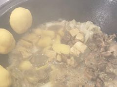 -粘豆包柴火铁锅炖