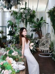 -城市花园婚纱摄影