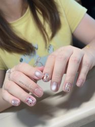 -AKIRA 安久日式美甲美睫