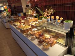 -鲜艳西餐厅(衡山路十二号华邑店)