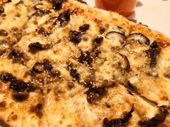 炙烤澳洲牛肉比萨（大方薄底）-必胜客(龙泉万达店)