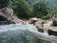 -雅鲁激流探险漂流