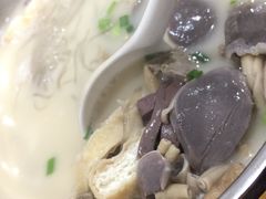 -津津老鸭粉丝馆(正东路店)