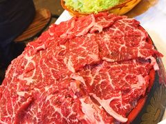 -鲜入围煮花胶鸡海鲜火锅