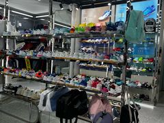 -YONEX苗江运动城(源深店)