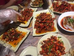 -巴厘龙虾·榜首油焖大虾(音乐学院·沿江酒馆店)