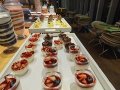 -两咖啡自助餐厅(静安香格里拉酒店)