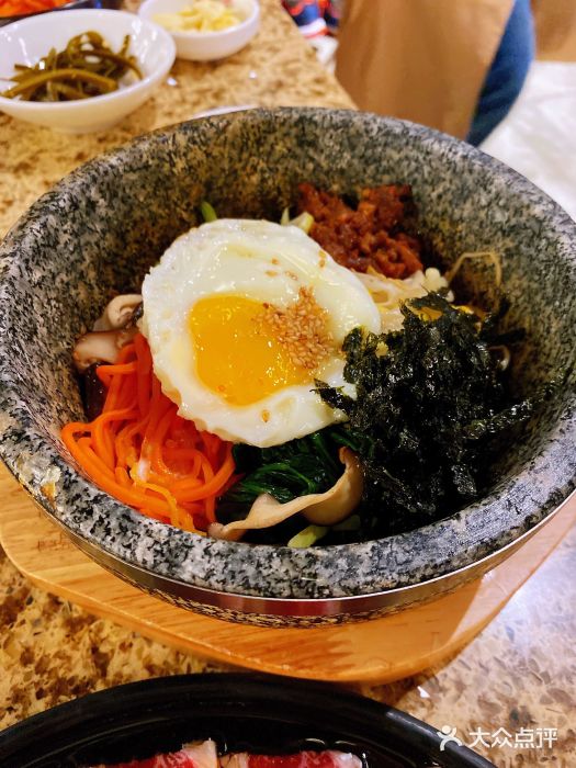 東門韩国传统烤肉·韩国料理(银座直营店)石锅拌饭图片