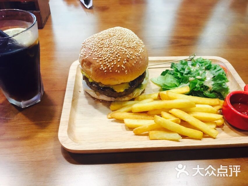 味摩意大利简餐(静安1788店)味摩牛肉汉堡图片 - 第6张