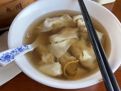 -忆秦园小笼包(惠山古镇总店)