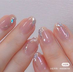 -悦指间美甲美睫